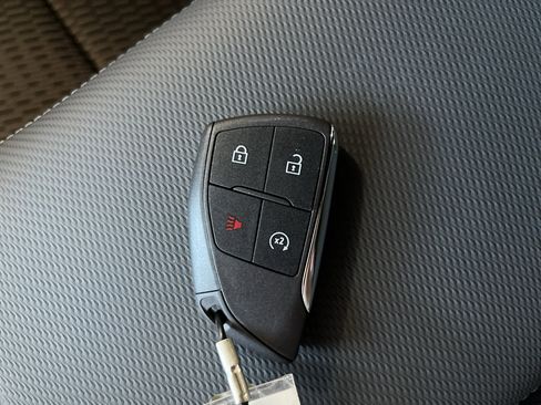 New 2026 Chevrolet Equinox LT FWD image 28