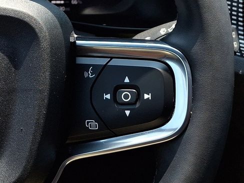 Used 2022 Volvo XC40 P8 Recharge Ultimate AWD/4WD image 22