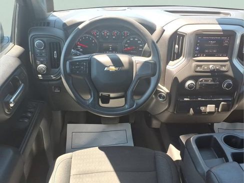 Used 2024 Chevrolet Silverado 1500 Custom AWD/4WD image 5