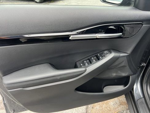 Certified 2026 Kia Seltos S FWD image 11