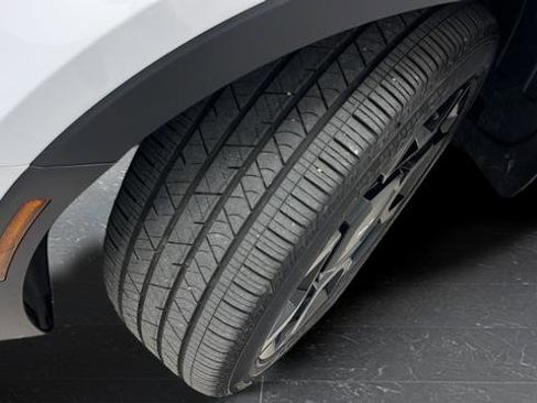 Used 2024 Kia Sorento SX Prestige w/ Sage Leather Package image 40