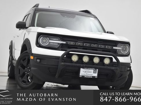 Used 2022 Ford Bronco Sport Outer Banks w/ Tech Package AWD/4WD image 3