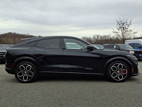 Certified 2022 Ford Mustang Mach-E GT image 12