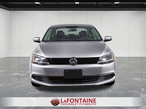 Used 2014 Volkswagen Jetta SE image 3