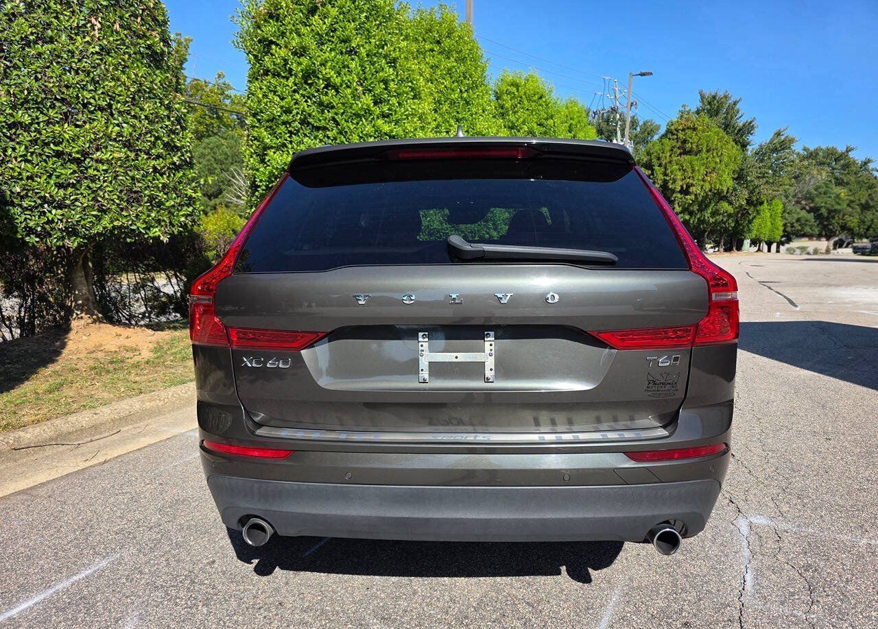 Used 2018 Volvo XC60 T6 Momentum w/ Convenience Package AWD/4WD image 4