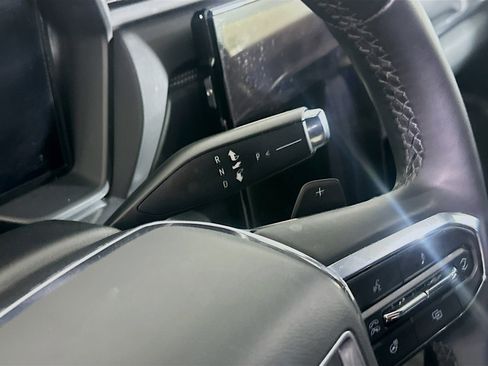 Used 2025 GMC Terrain Elevation image 25