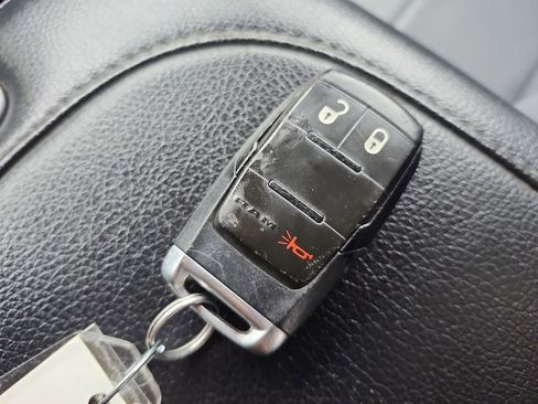 Used 2020 RAM 3500 Tradesman w/ Chrome Appearance Group image 27