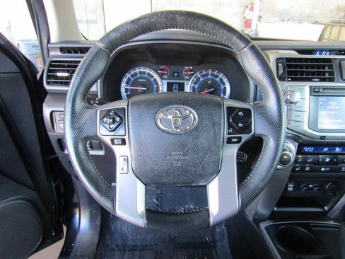 Used 2016 Toyota 4Runner SR5 image 14