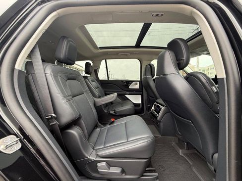 New 2026 Lincoln Aviator Reserve w/ Luxury Package image 6
