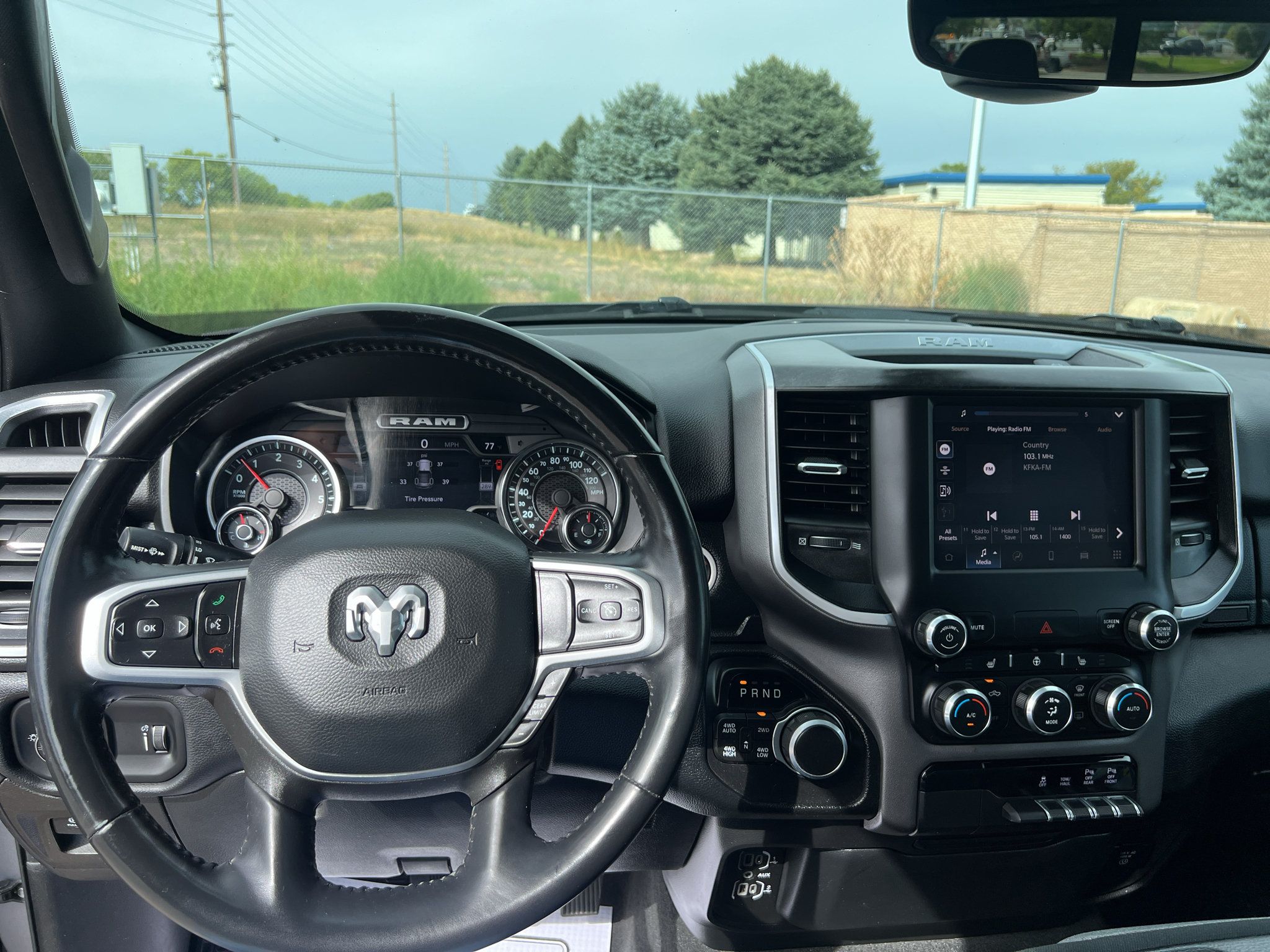 Used 2022 RAM 1500 Big Horn AWD/4WD image 11