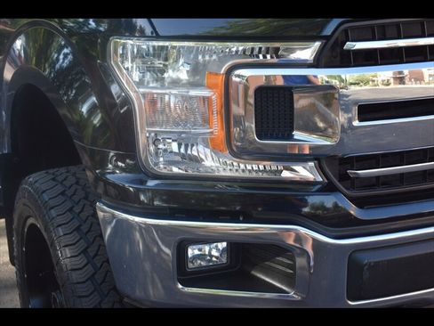 Used 2018 Ford F150 XLT AWD/4WD image 45