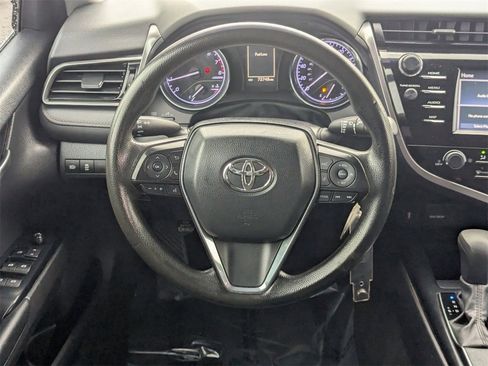 Used 2020 Toyota Camry LE image 16
