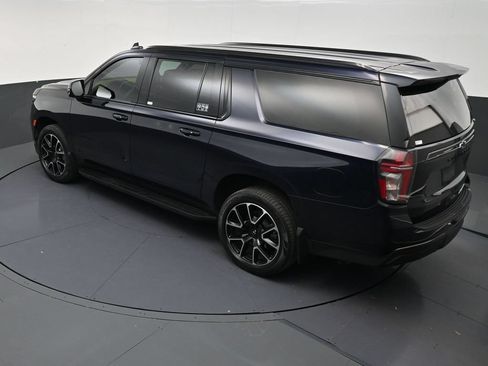 Used 2024 Chevrolet Suburban RST w/ Luxury Package RWD image 14