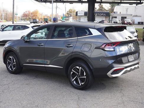 Used 2023 Kia Sportage LX image 8