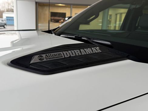 Used 2020 Chevrolet Silverado 3500 High Country w/ Z71 Off-Road Package image 15