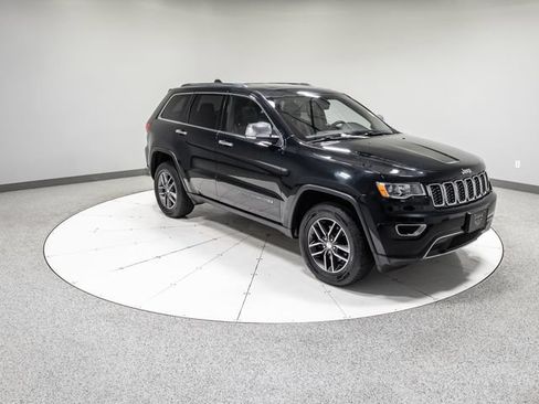 Used 2017 Jeep Grand Cherokee Limited AWD/4WD image 30