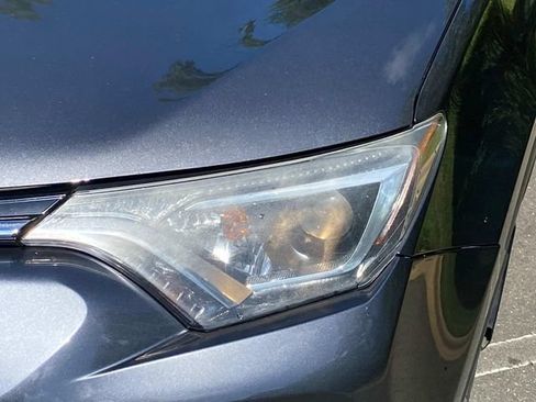 Used 2018 Toyota RAV4 LE w/ All Weather Liner Package AWD/4WD image 5