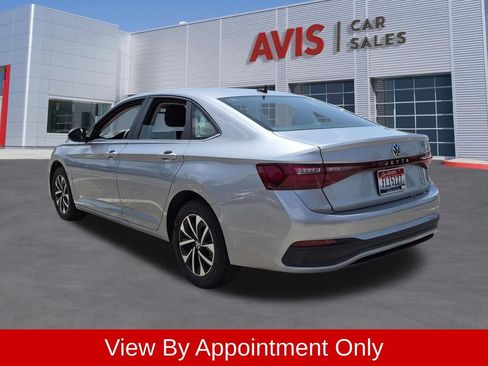 Used 2025 Volkswagen Jetta S FWD image 9