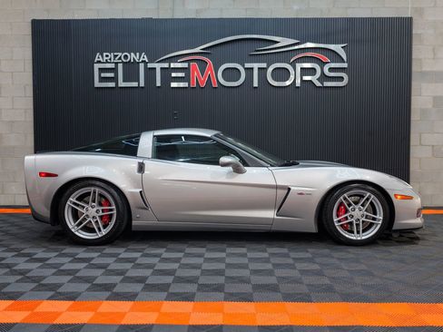 Used 2006 Chevrolet Corvette Z06 RWD image 17