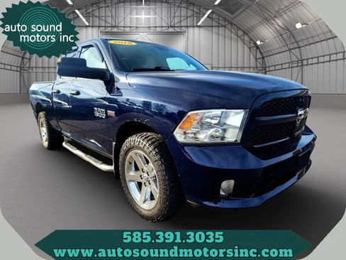 Used 2018 RAM 1500 Express w/ Express Value Package AWD/4WD image 1