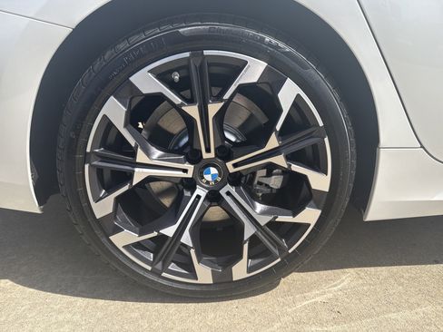 New 2026 BMW 330i xDrive Sedan w/ Premium Package AWD/4WD image 25