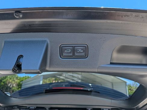 Certified 2024 Kia Telluride SX Prestige X-Pro AWD/4WD image 13