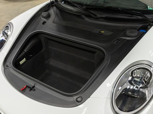 Used 2019 Porsche 911 Carrera T RWD image 66