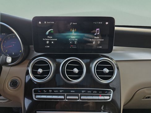 Used 2020 Mercedes-Benz GLC 300 4MATIC Coupe image 19