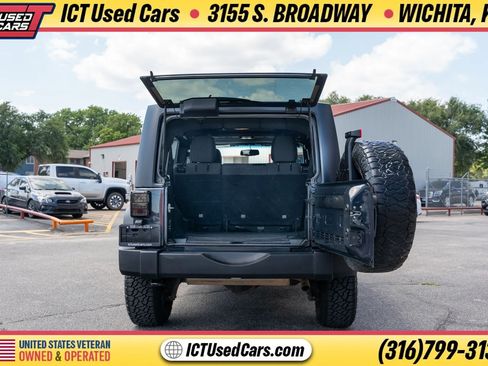 Used 2016 Jeep Wrangler Unlimited Sport w/ Quick Order Package 24S AWD/4WD image 5