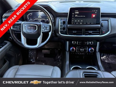 Used 2023 GMC Yukon XL SLT image 12