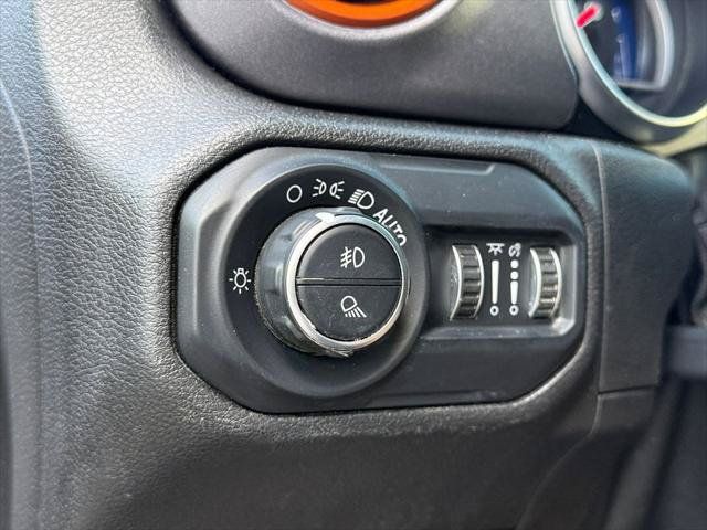 Certified 2021 Jeep Gladiator Mojave w/ LED Lighting Group AWD/4WD image 24