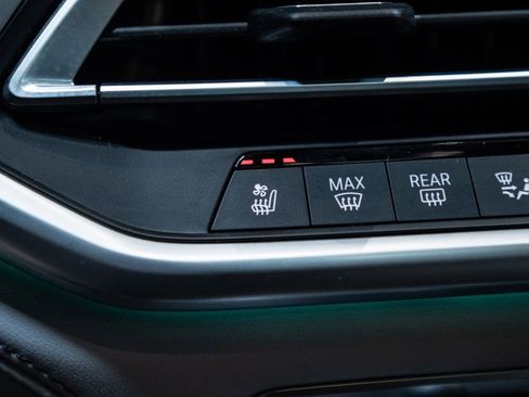 Used 2021 BMW X5 M image 37