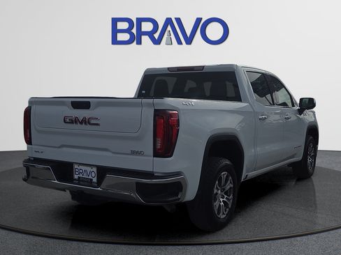 Used 2025 GMC Sierra 1500 SLT AWD/4WD image 4