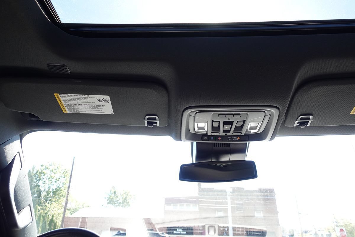 Used 2023 GMC Sierra 1500 AT4 w/ AT4 Preferred Package AWD/4WD image 54