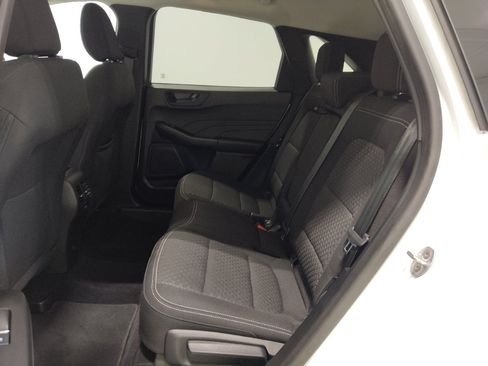 Used 2023 Ford Escape Active AWD/4WD image 18