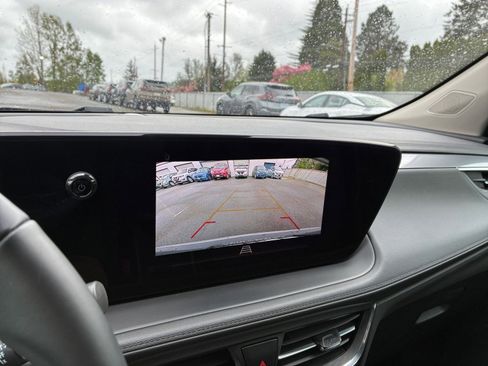Used 2025 Buick Encore GX Preferred FWD image 22