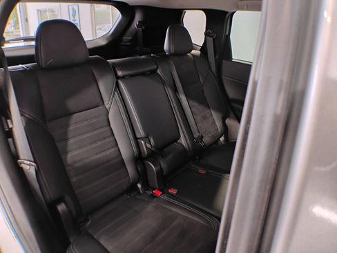 Used 2023 Mitsubishi Outlander SE image 93