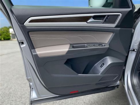 Certified 2023 Volkswagen Atlas SE AWD/4WD image 23