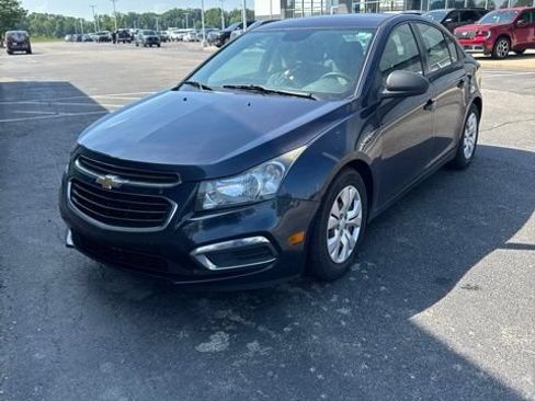 Used 2016 Chevrolet Cruze LS FWD image 5
