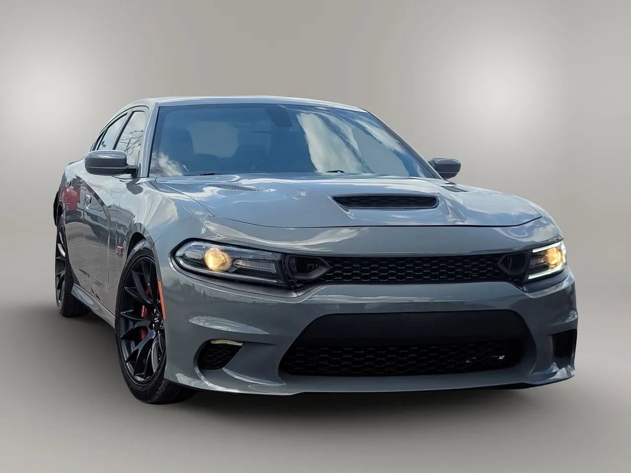 Used 2019 Dodge Charger Scat Pack w/ Dynamics Package RWD image 31