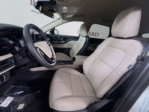 New 2026 Lincoln Corsair Premiere FWD image 23