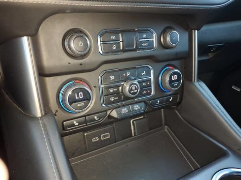 Used 2023 Chevrolet Tahoe LT AWD/4WD image 26