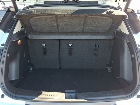 Used 2022 Buick Encore GX Essence w/ Experience Buick Package image 33