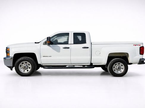 Used 2017 Chevrolet Silverado 2500 W/T w/ WT Fleet Convenience Package image 7