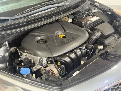 Used 2016 Kia Forte LX FWD image 35
