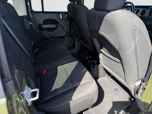 Used 2021 Jeep Wrangler Unlimited Sport AWD/4WD image 26
