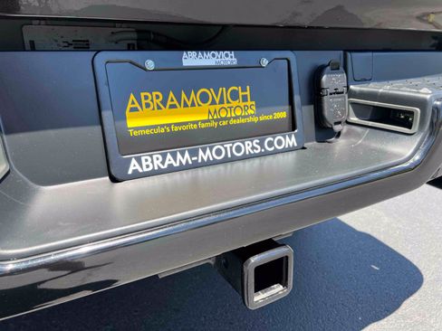 Used 2020 RAM 1500 Laramie AWD/4WD image 22