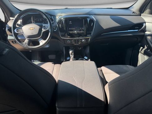 Used 2023 Chevrolet Traverse LT FWD image 25