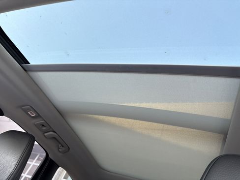 Used 2025 Volvo XC60 B5 Plus image 28