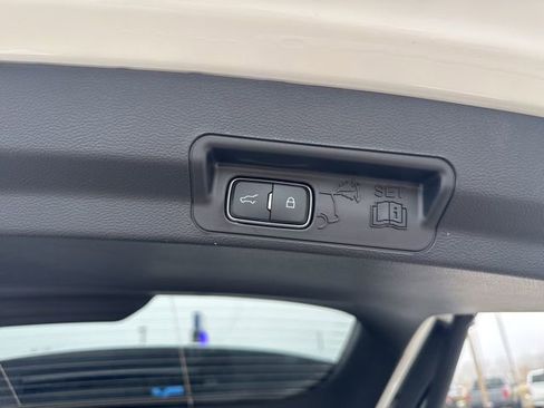 New 2026 Ford Explorer Platinum w/ LUX Leather Package image 13